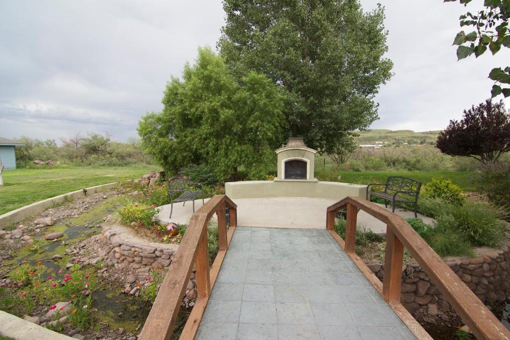 Davis Mountains Inn (Adults Only) Форт Дейвис Екстериор снимка